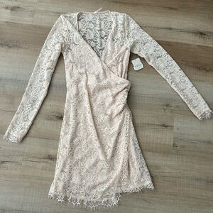 New with tags soft lace free people dress